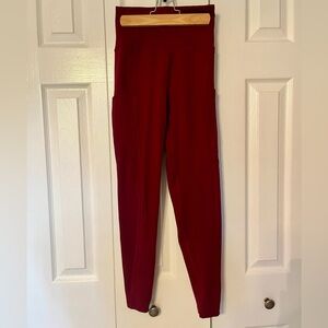 Red Everything Pocket American Eagle High-Waisted Leggings